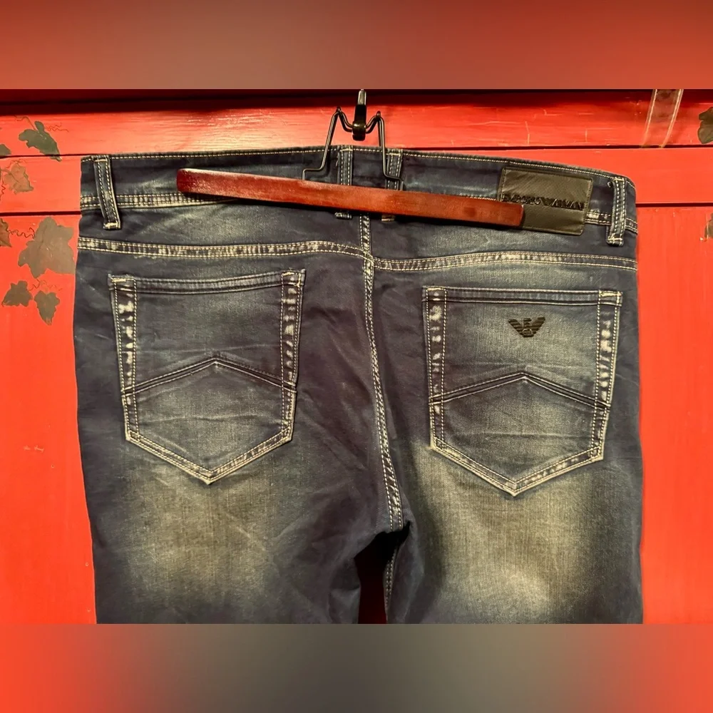 Armani Jeans Slim Straight in Navy and Light Beige - Picture 8 of 16